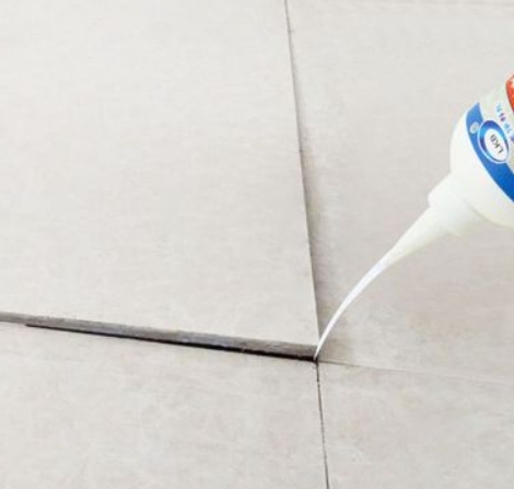 旺苍瓷砖空鼓维修公司分享卫生间瓷砖脱落的原因可能有以下几点